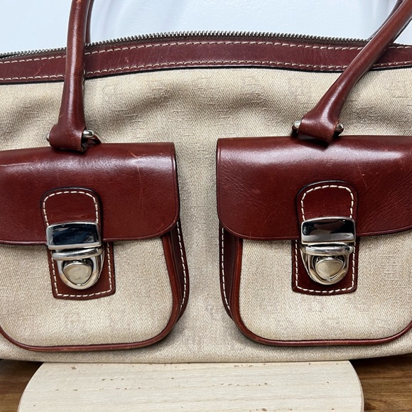 Dooney & Bourke Signature Anniversary Pocket Tote Satchel - Picture 2 of 12